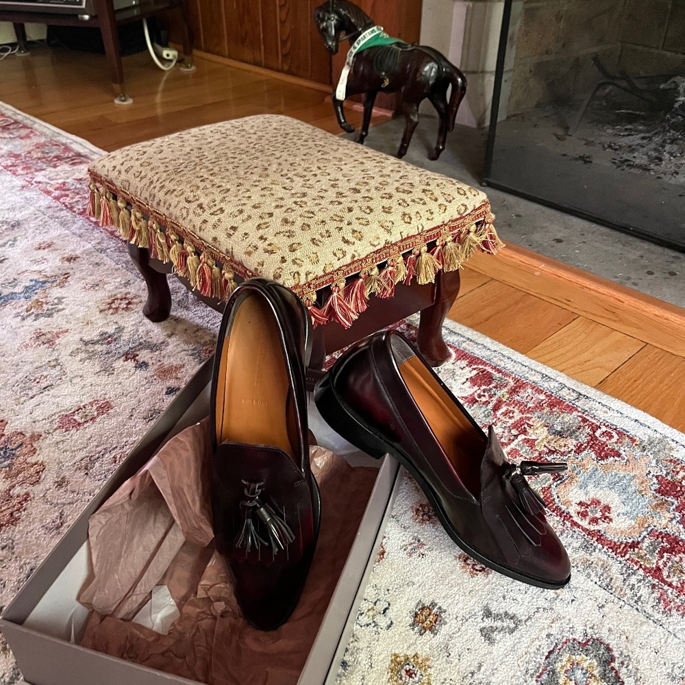 Women’s beautiful classic loafers